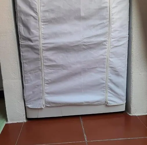 Pressi Aeroporto Costa Smeralda * Olbia